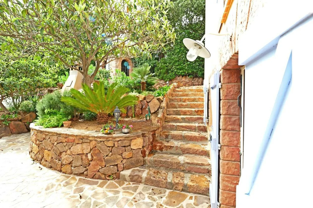 Villa Le Trayas Superieur Theoule-sur-Mer 0*,